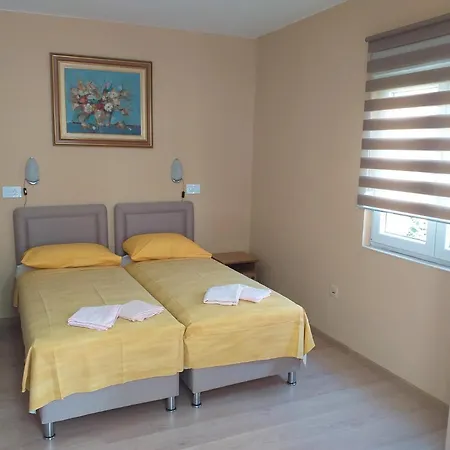 Mirko Apartments בודווה מראה חיצוני תמונה